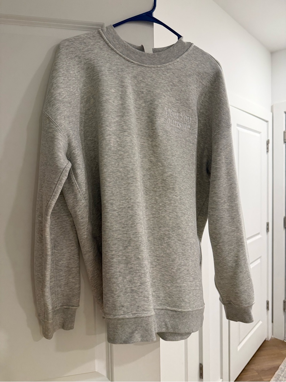 lululemon athletica ‘Meet You Courtside' Grey Crewneck Sweatshirt 2025 US Open - Picture 2 of 4